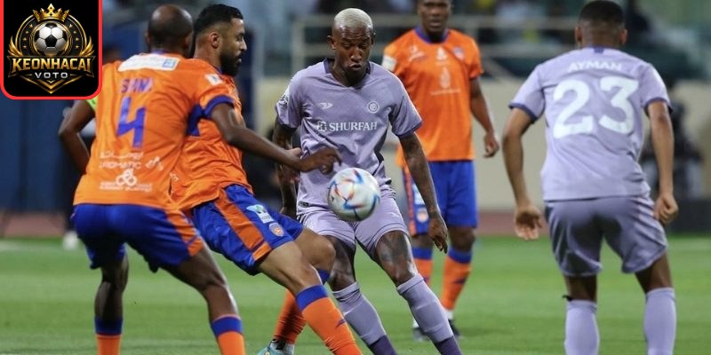 Ronaldo chạm mốc 958 bàn thắng, đáp trả đanh thép dù Al Nassr hụt hơi cuộc đua vô địch 2 Al Nassr hụt hơi khi một mình Ronaldo là chưa đủ