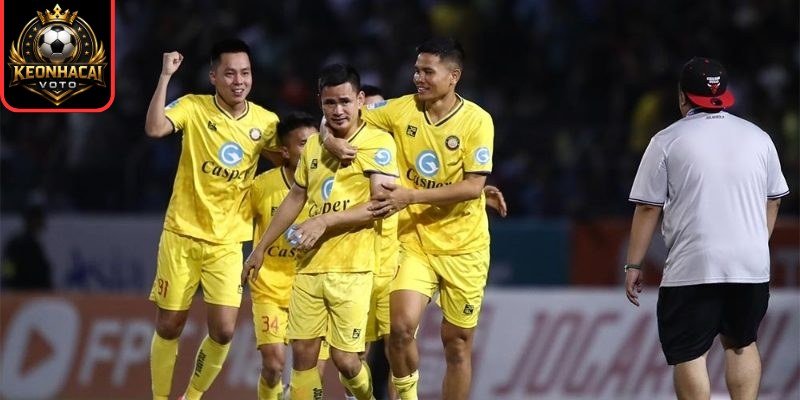 kịp bổ sung lực lượng trước hạn đăng ký giai đoạn 2 V.League. 2 FIFA xác minh hồ sơ trước khi chính thức gỡ án phạt